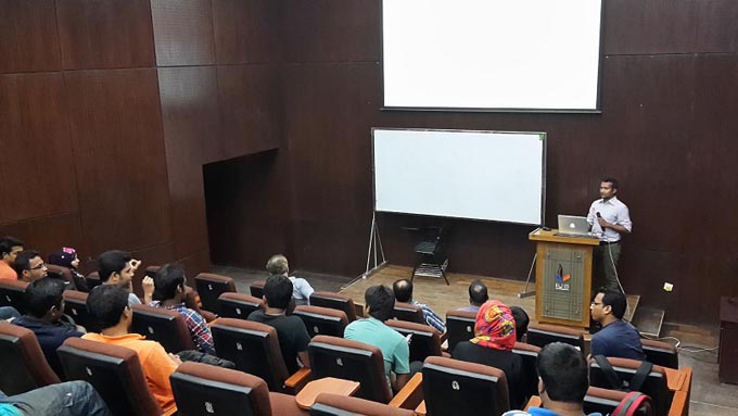 Seminar on Cognitive Radio held at EEE Department